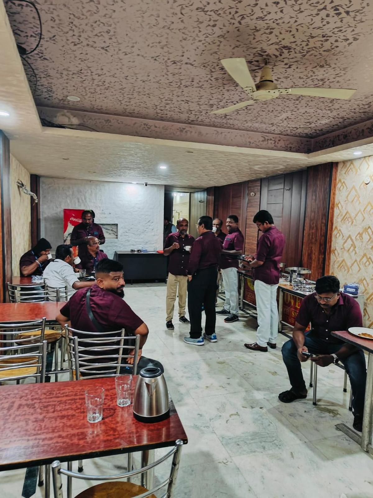 Hotel Delhi Aerocity Inn New Delhi Buitenkant foto